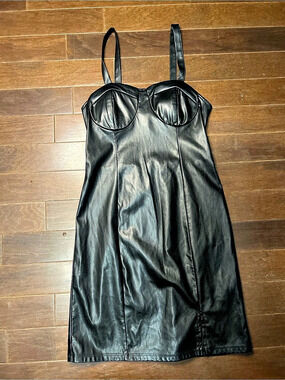 Madden NYC Black Mini Dress Size Small Like New